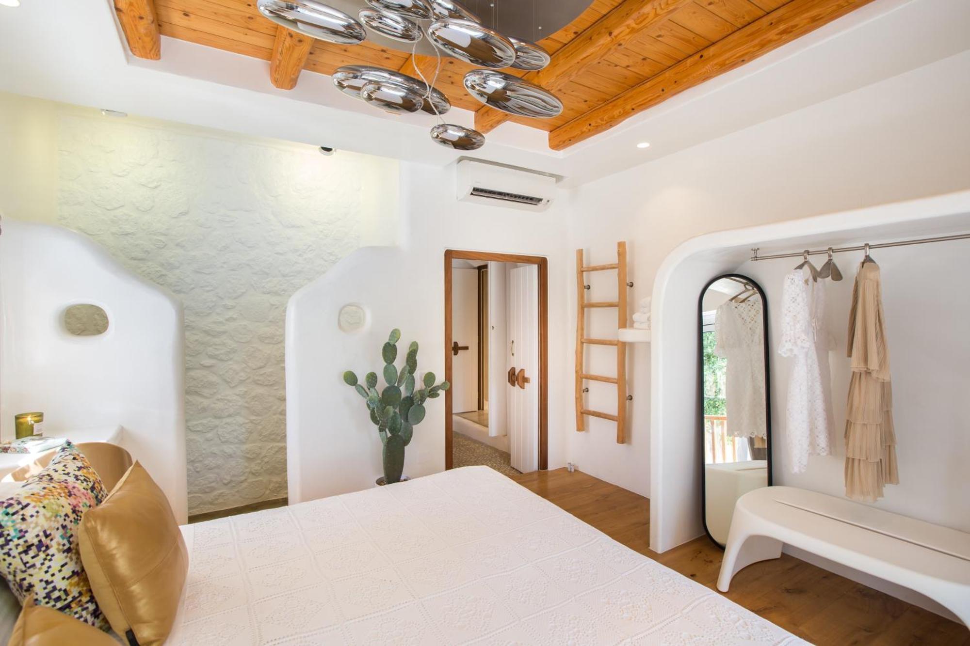 Kallos Villas & Suites Naxos City Room photo