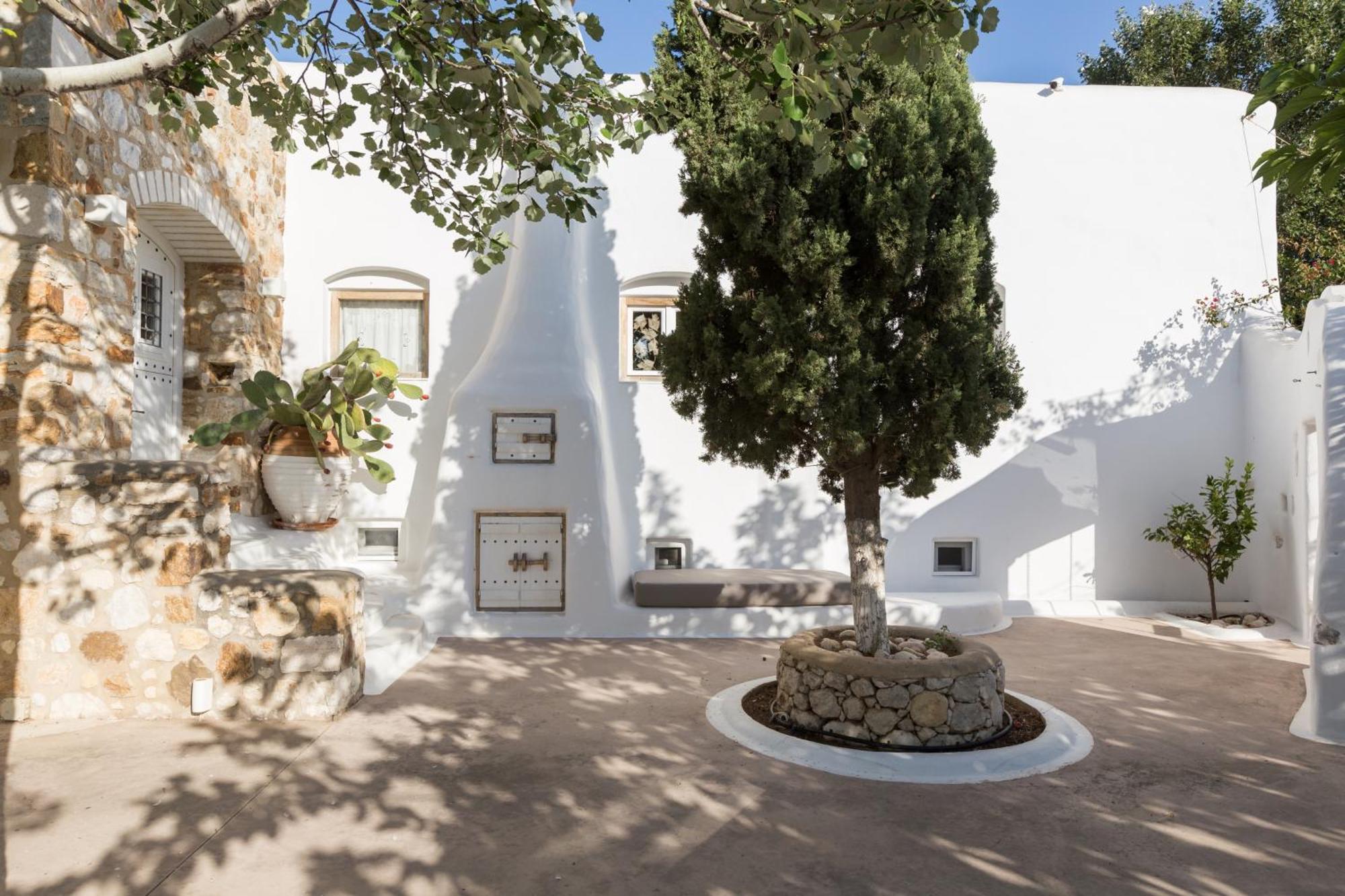 Kallos Villas & Suites Naxos City Exterior photo